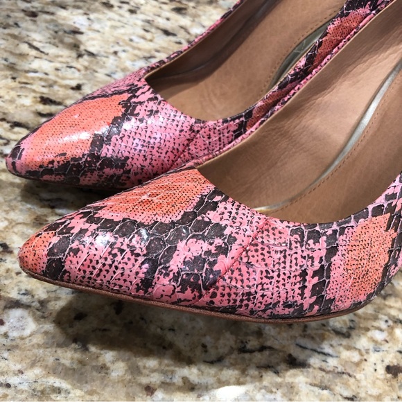 Coach Snakeprint Embossed Harper Pointed-toe Two Toned Pumps/Heels 7.5 - Picture 3 of 13